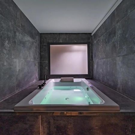 La Brisa Aparthotel Capo dʼOrlando Εξωτερικό φωτογραφία