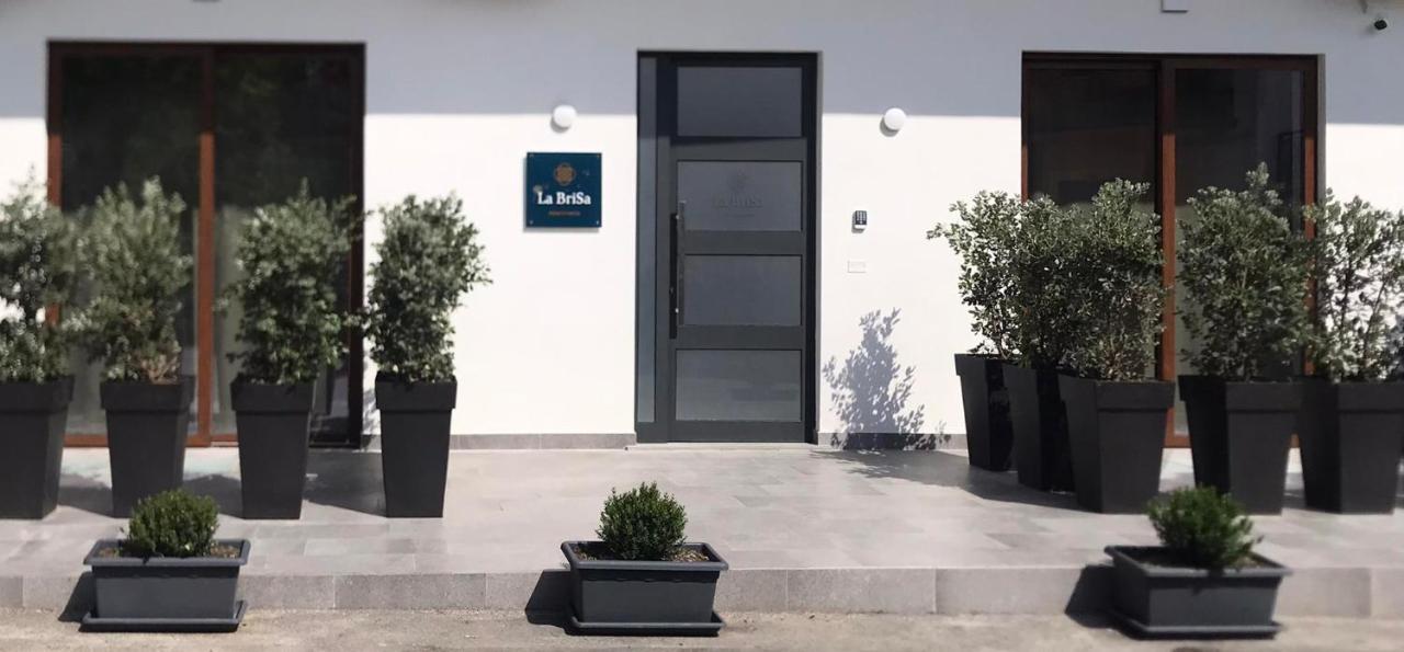 La Brisa Aparthotel Capo dʼOrlando Εξωτερικό φωτογραφία