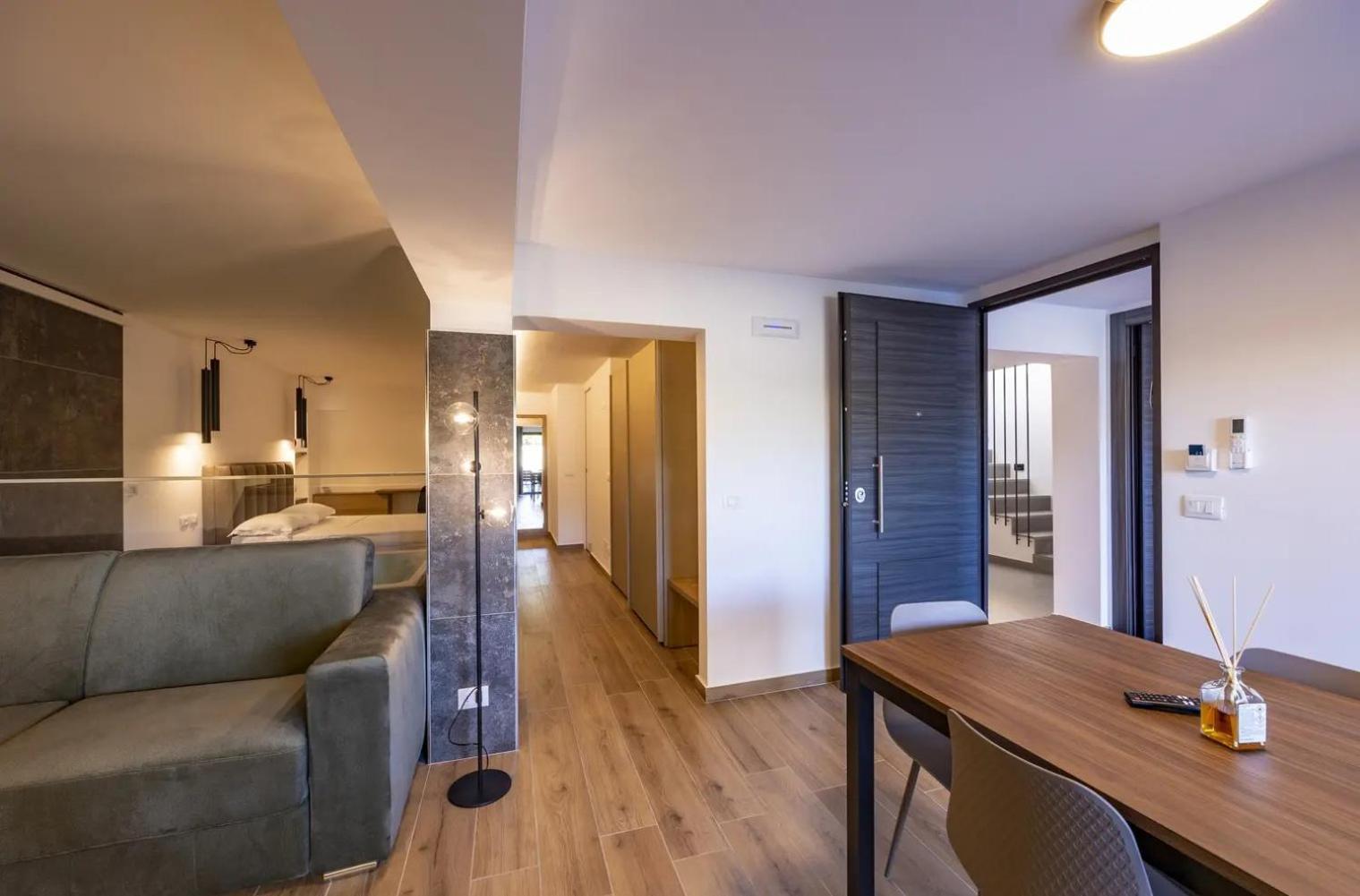 La Brisa Aparthotel Capo dʼOrlando Εξωτερικό φωτογραφία