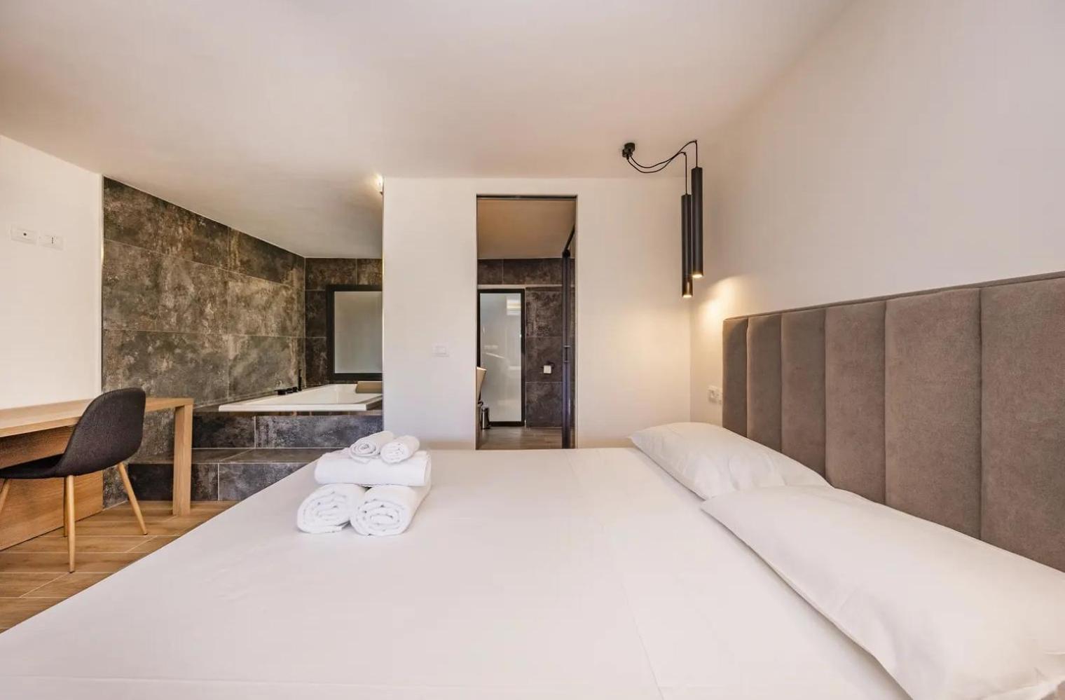 La Brisa Aparthotel Capo dʼOrlando Εξωτερικό φωτογραφία