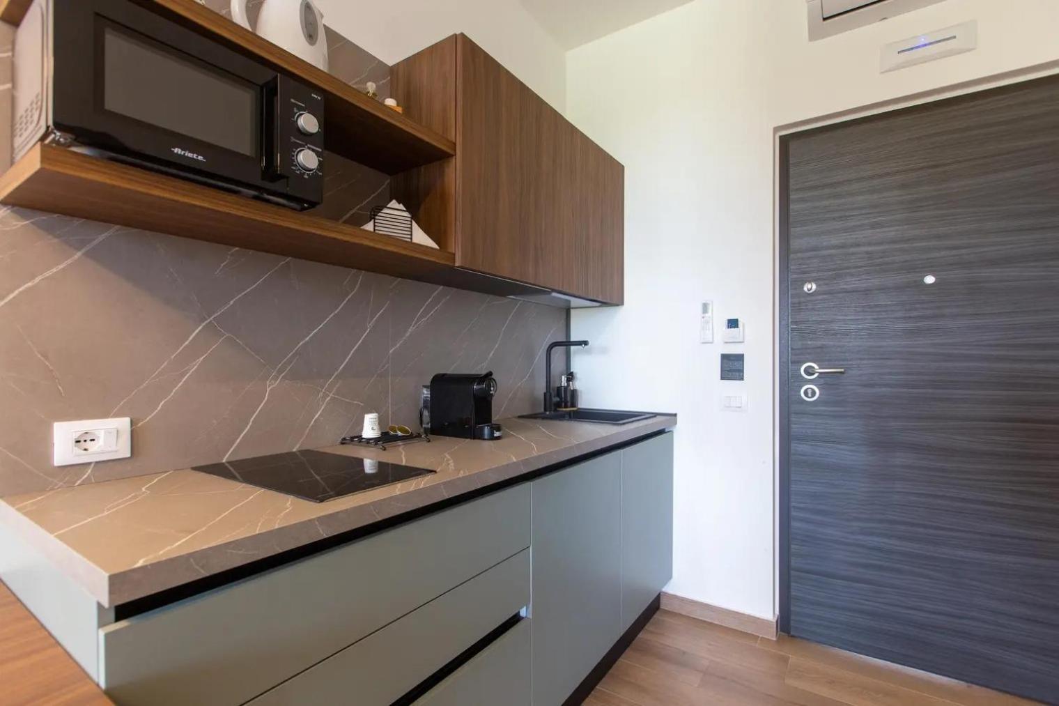 La Brisa Aparthotel Capo dʼOrlando Εξωτερικό φωτογραφία